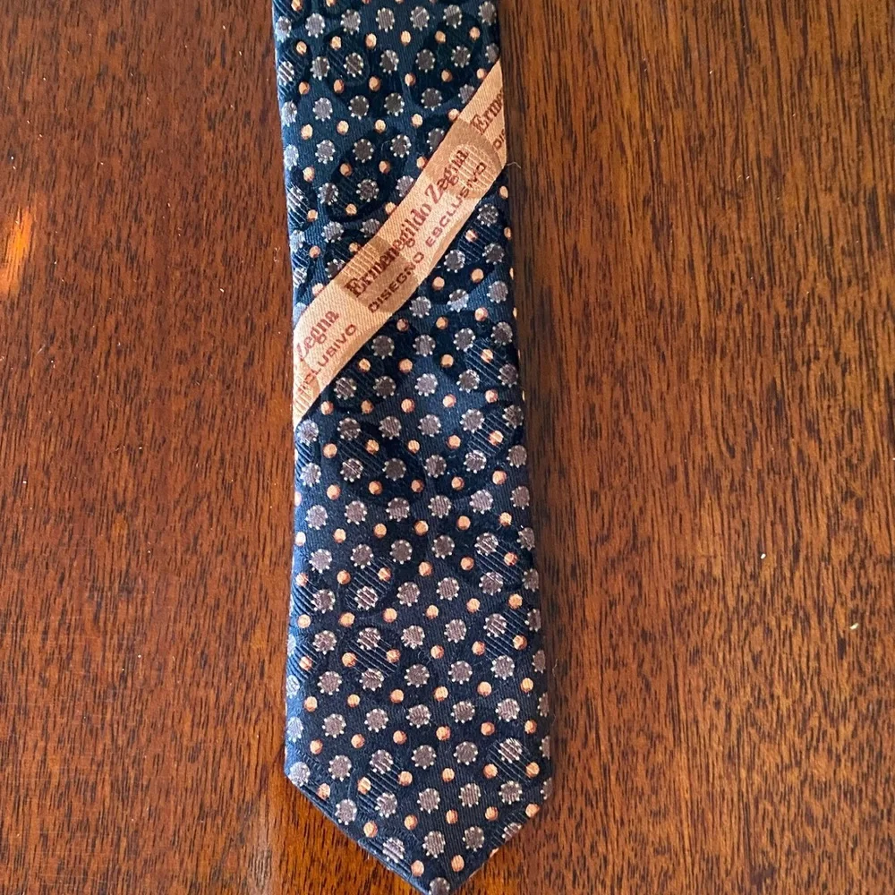 Ermenegildo Zegna black , Brown  and arrays of Taupe Floral Tie